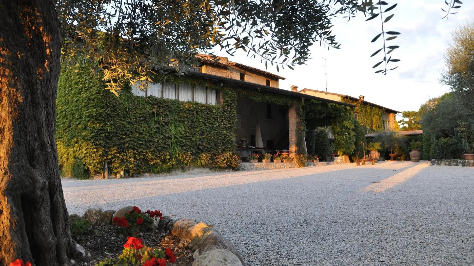 Borgo San Donino Guest House Desenzano del Garda 0*,  Italy