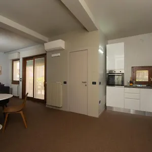 Apartment Del Sole, Desenzano del Garda