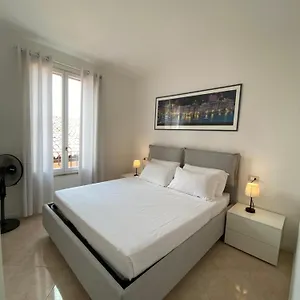 Garibaldi18 Apartment